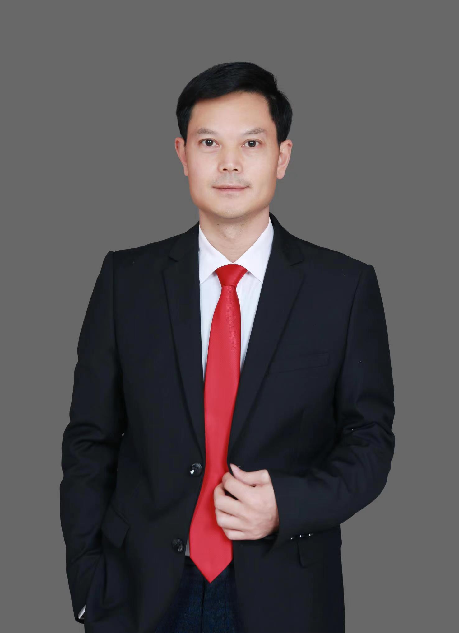 智能建造学院院长 任厚洪